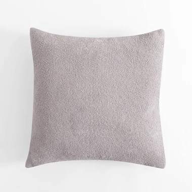 Dekoračný vankúš vo svetlosivej farbe BOUCLE 45x45 cm