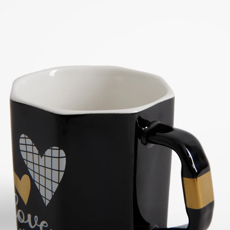 Porcelánový hrnček LOVE čierny 330 ml