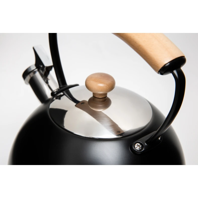 Rýchlovarná kanvica s píšťalkou čierna 2,5 l