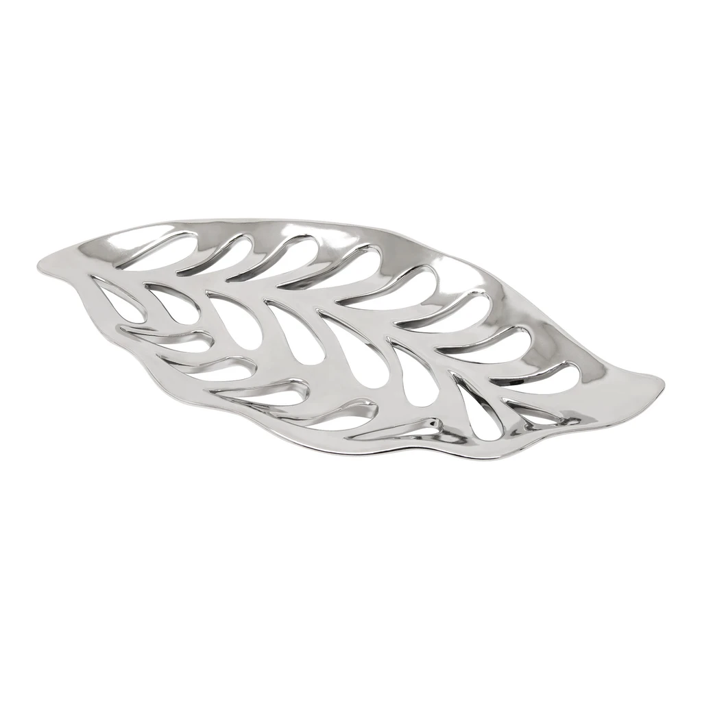 Ozdobný strieborný podnos s otvormi 35,5 cm