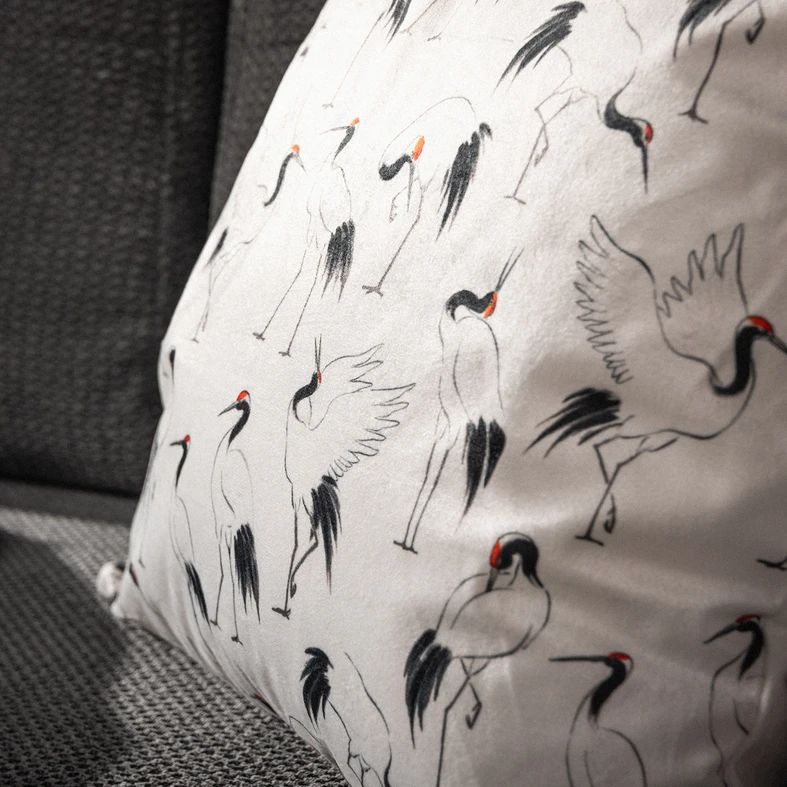 Obliečka na vankúš v bielej farbe LEANDRO 45x45 cm