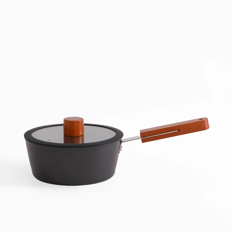 Aluminiowy rondel z pokrywką