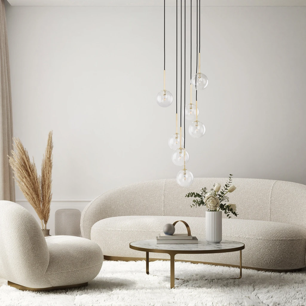 7 kulistych kloszy NILOS nie tylko oświetli, ale również ozdobi wnętrze łącząc prostotę designu z elegancją i wyszukaniem.