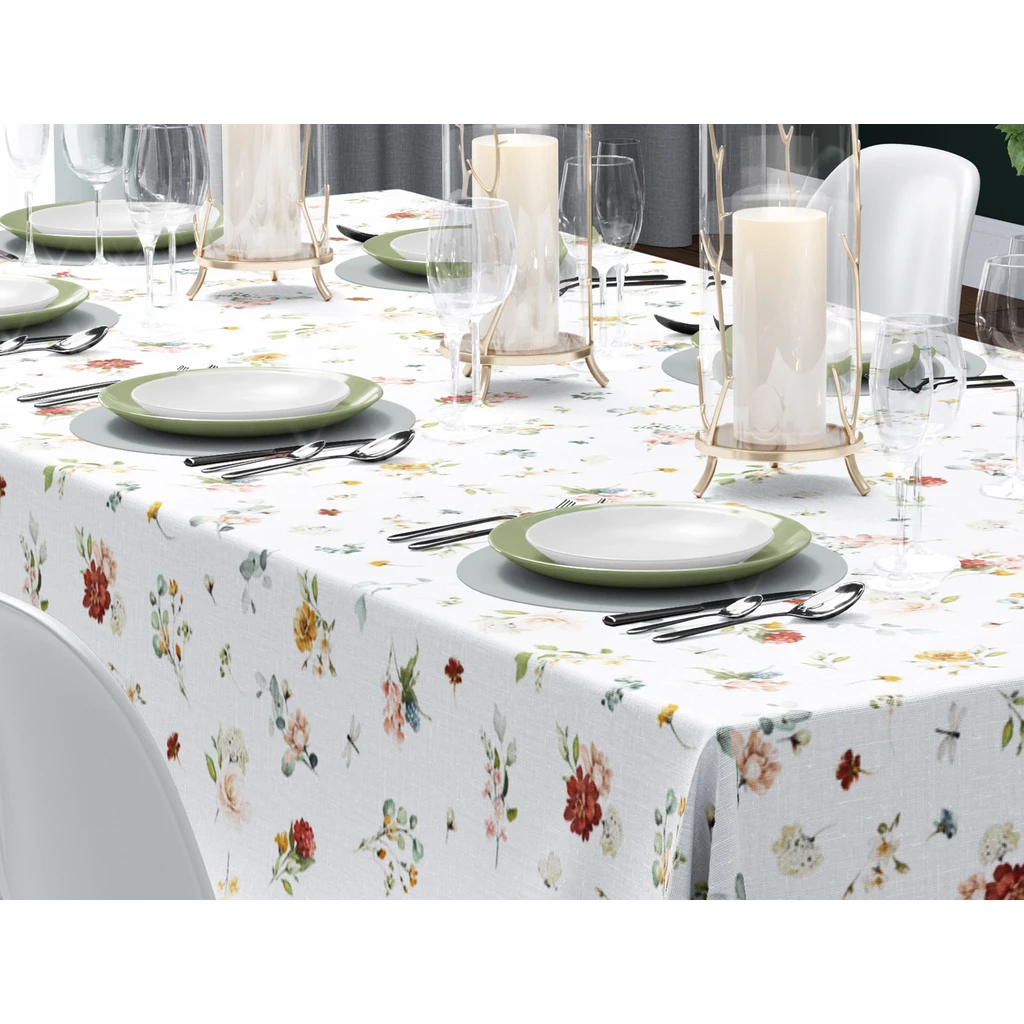 Biely obrus so vzorom kvetov 110 x 160 cm