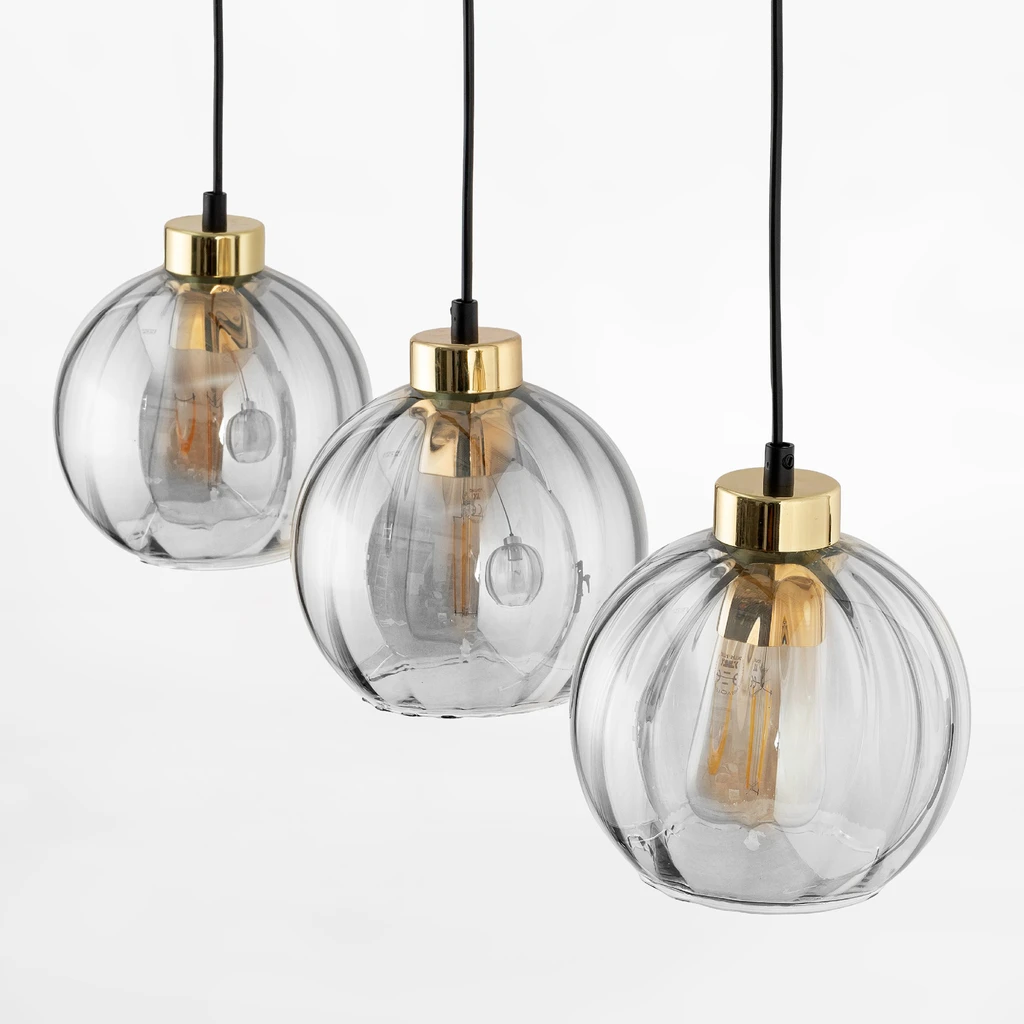 Wybierz model o ciepłej, neutralnej lub zimnej barwie światła, by podkreślić styl wnętrza.