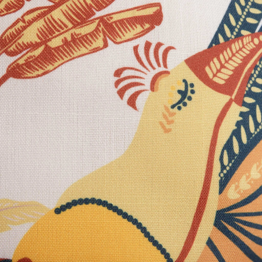 Kolorowa poszewka z egzotycznymi ptakami