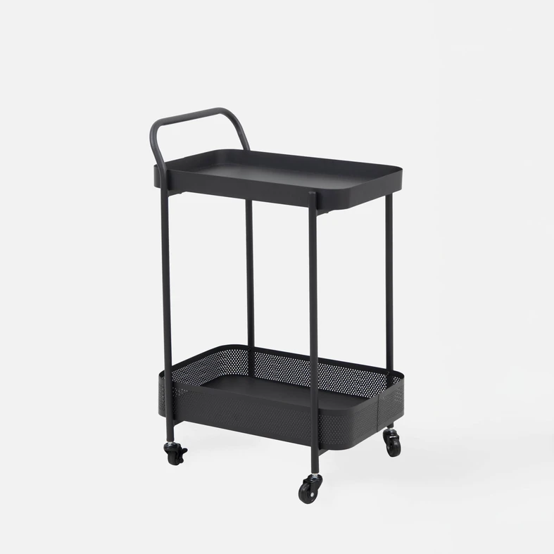 Czarny barek na kółkach z półką pod blatem i rączką.