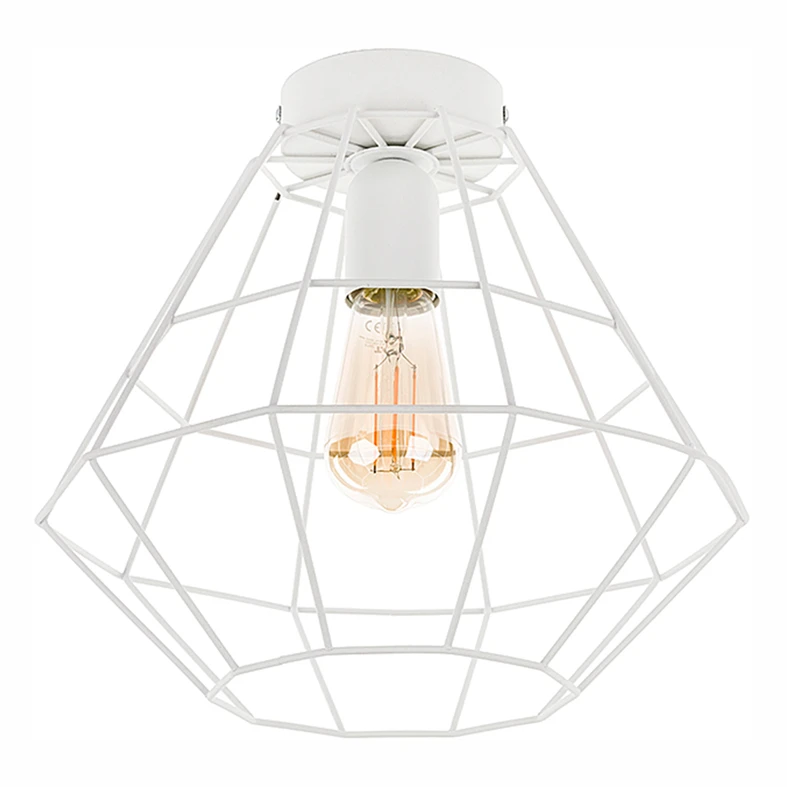 Lampa sufitowa DIAMOND wyróżnia się kloszem o kształcie geometrycznej bryły - wzoru, który świetnie pasuje do wnętrz w nowoczesnym, loftowym stylu.