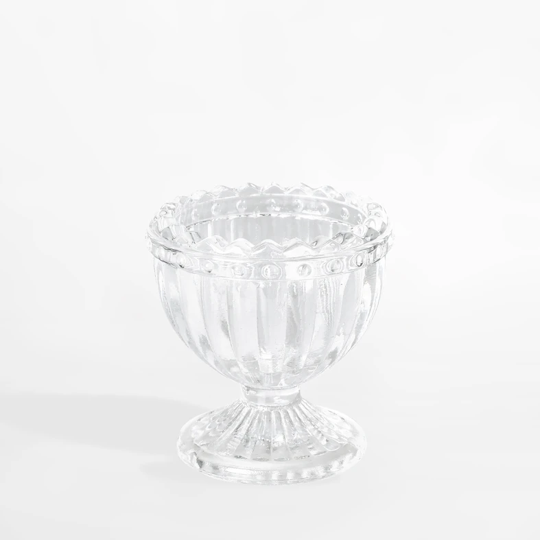 Szklany kieliszek na jajko