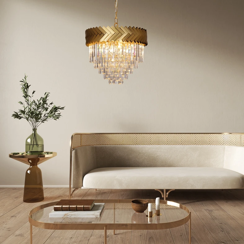 LYON to lampa wisząca o złotym wykończeniu do salonu glamour. Posiada oprawę dla 9 żarówek typu E14 i mocy maksymalnej 40W.