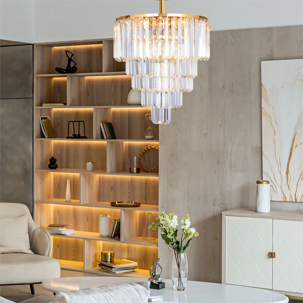 Z lampą sufitową AMEDEO bez trudu rozświetlisz przestronny salon lub jadalnię. 10 żarówek w oprawie lampy sprawi, że kiedy zapadnie zmierzch, po zapaleniu światła w domu znów będzie jasno, jak w dzień.