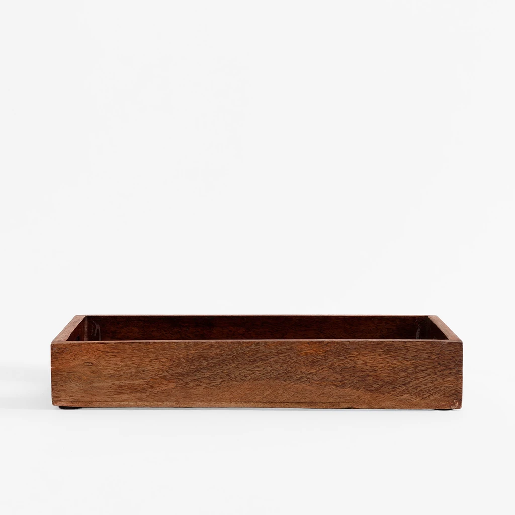 Prostokątna taca z drewna mango, z uchwytami.