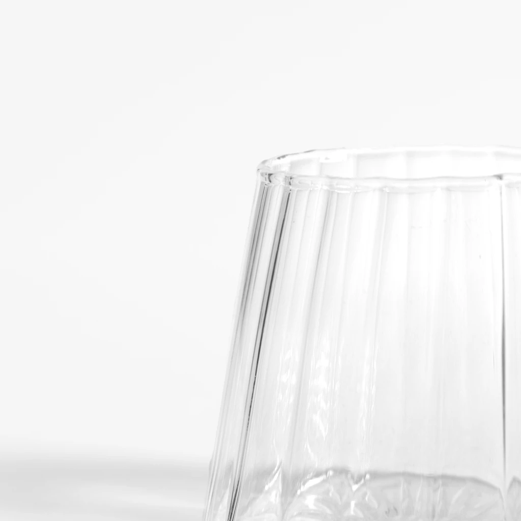 Sklenený hrnček, zúžený smerom hore 350 ml