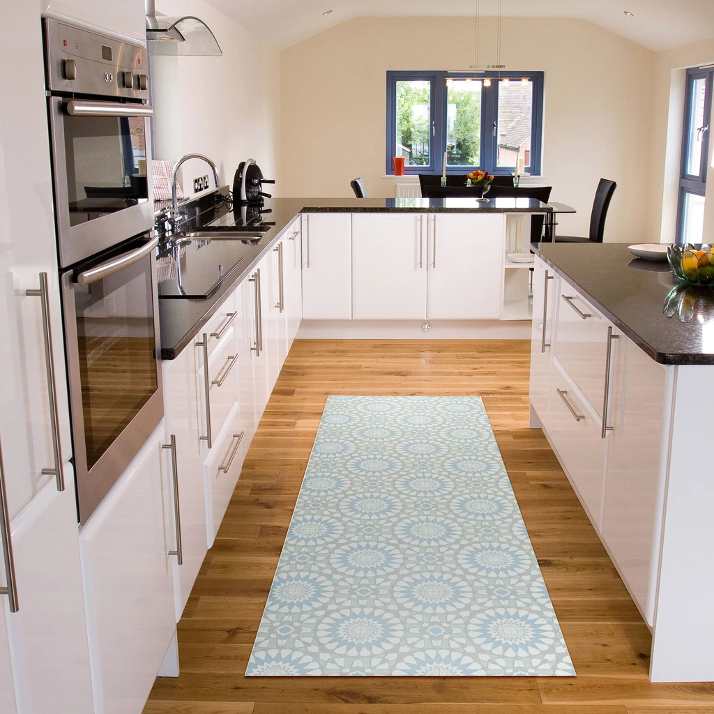 Behúň do kuchyne rozeta modro-zelená 67x200 cm