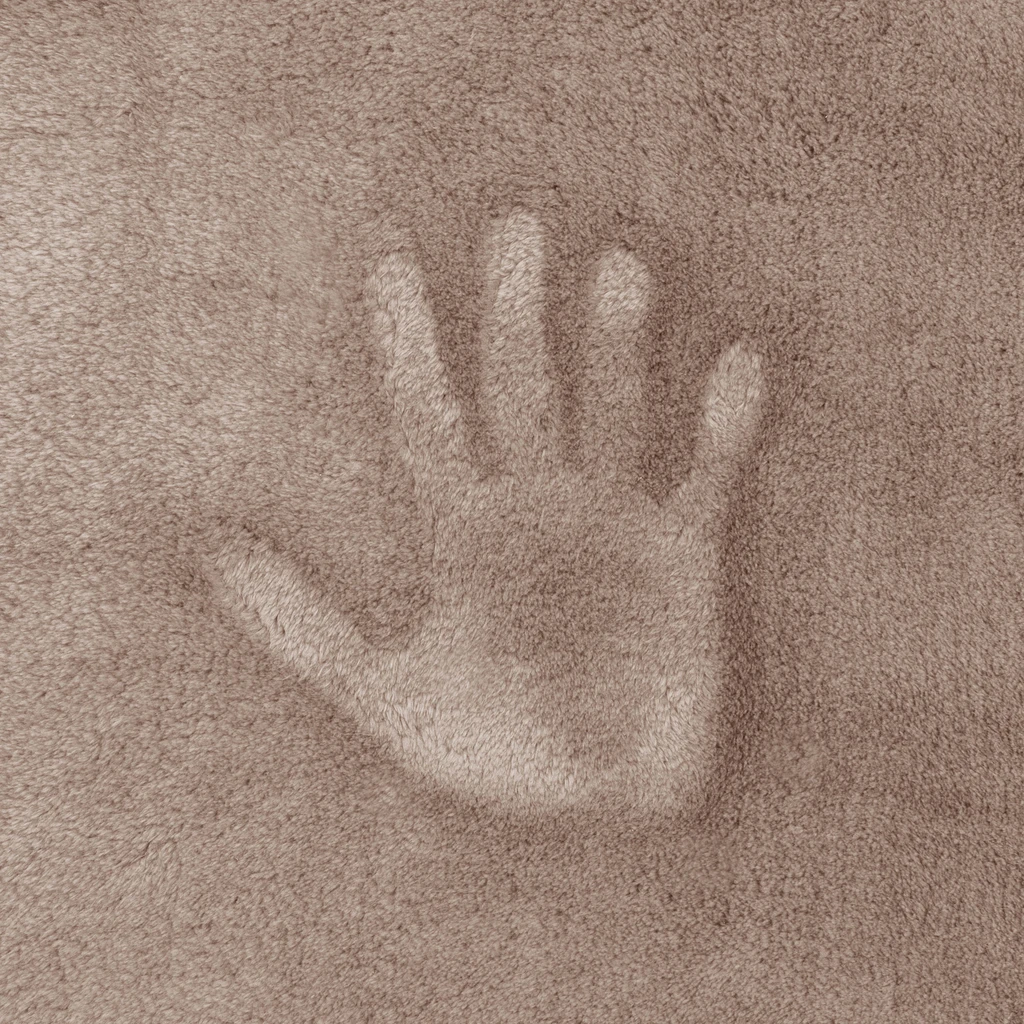 Koberec béžový kožušinka SITE 80 x 150 cm