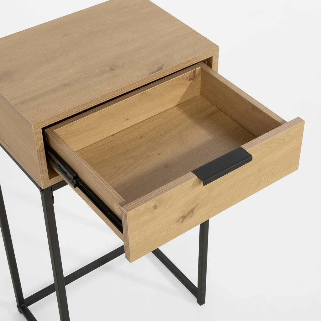 Malá konzola do predsiene LURIS