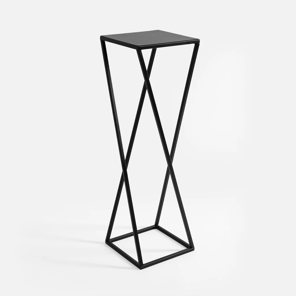 Oceľový stojan na kvety v čiernej farbe ERNEE L 77 cm