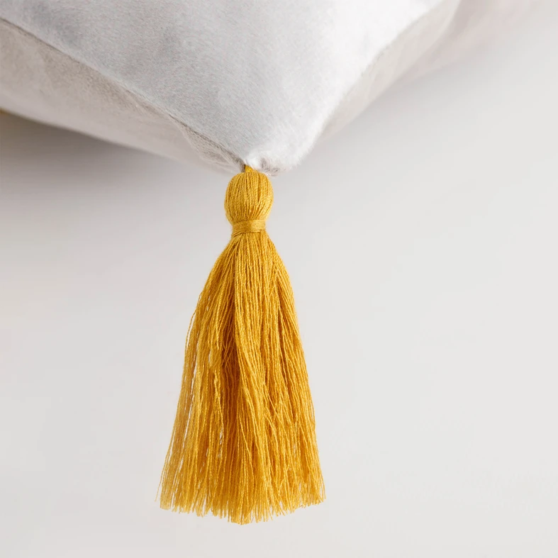 Dekoračná obliečka vyšívaná svetlosivá FOLKY 45x45 cm