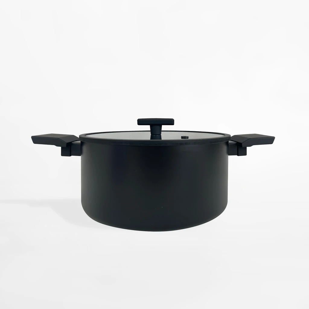 Aluminiowy garnek na gaz i indukcję