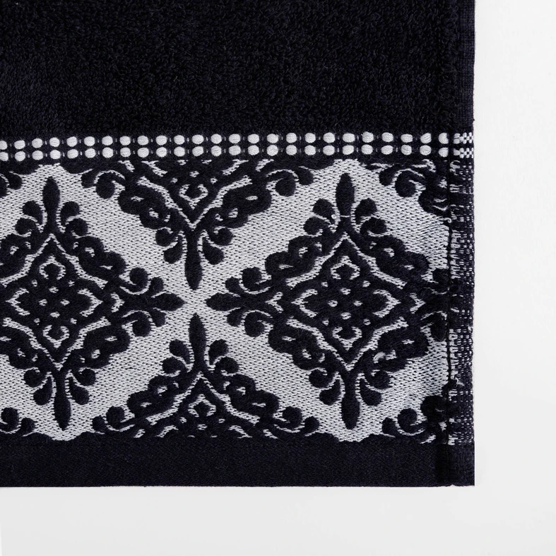 Bavlnený uterák čierno-biely AGADIR 70x140 cm