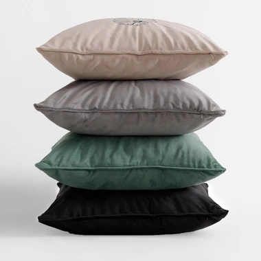 Dekoračná obliečka na vankúš čierna PERLA 45x45 cm