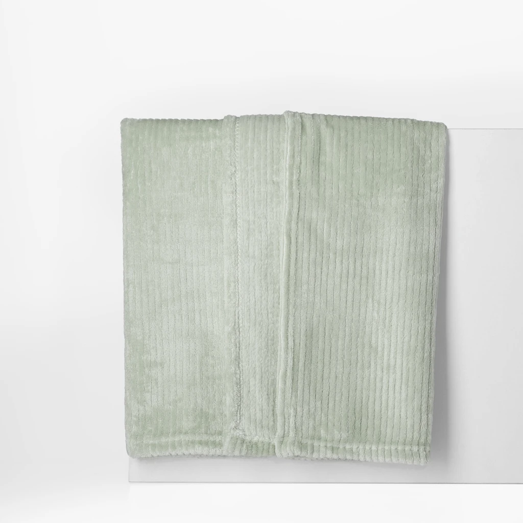 Koc miętowy RENEE 130x160 cm z poliestru.