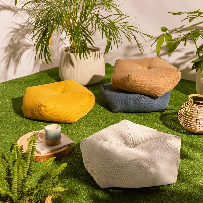 Žltý vankúš PUFFY PUF 48x18 cm