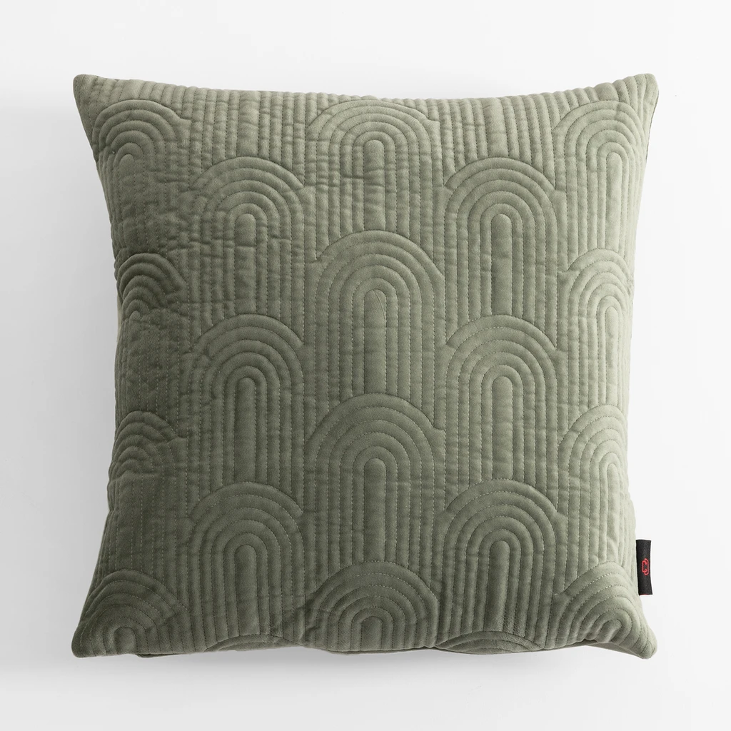 Geometrická velúrová obliečka na vankúš zelená JONES 45x45 cm