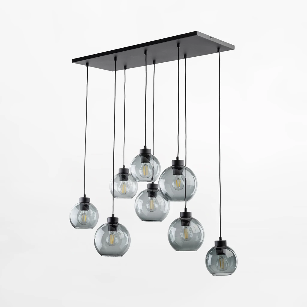 CUBUS posiada oprawę przeznaczoną dla 8 żarówek LED typu E27 o mocy maksymalnej 15W.