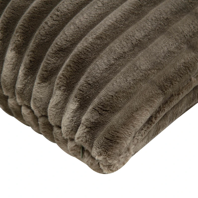 Dekoračný vankúš TILIA do obývačky, olivový 50x50 cm