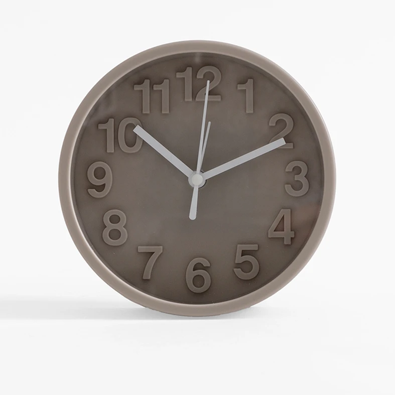 Okrúhly budík v béžovej farbe 13,1 cm