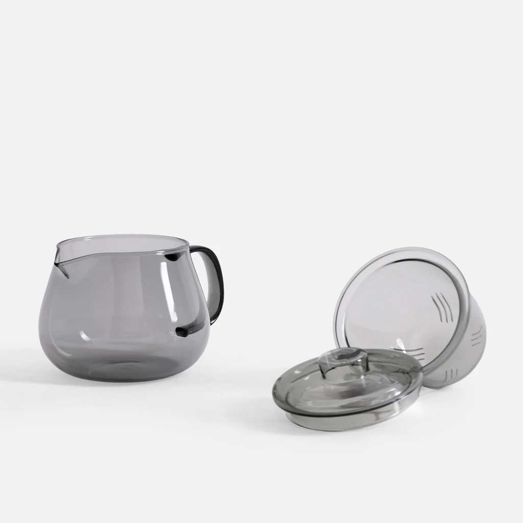 Džbán so sitkom sivý 650 ml