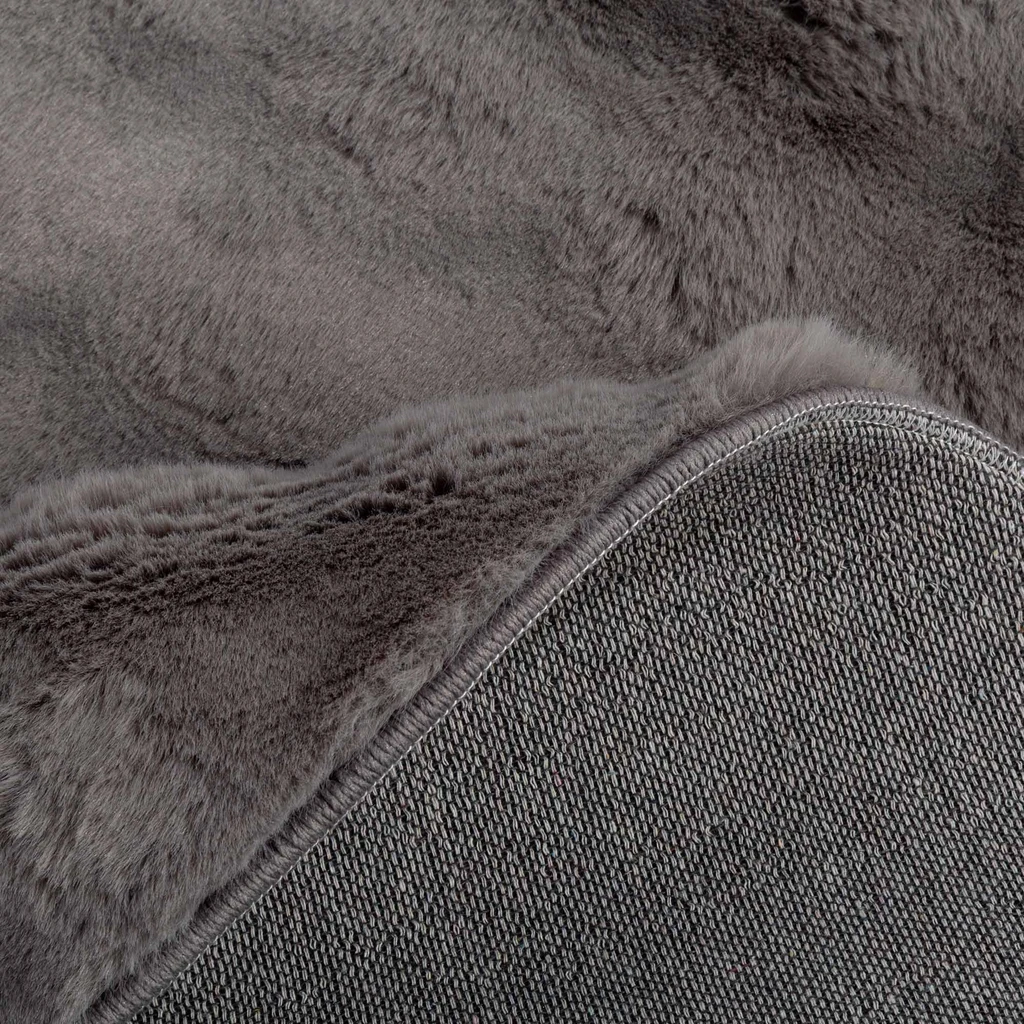 Moderný koberec MODESTO, sivý, 120 cm