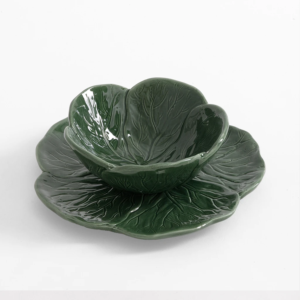 Zielony talerz i miska o kształcie liści kapusty