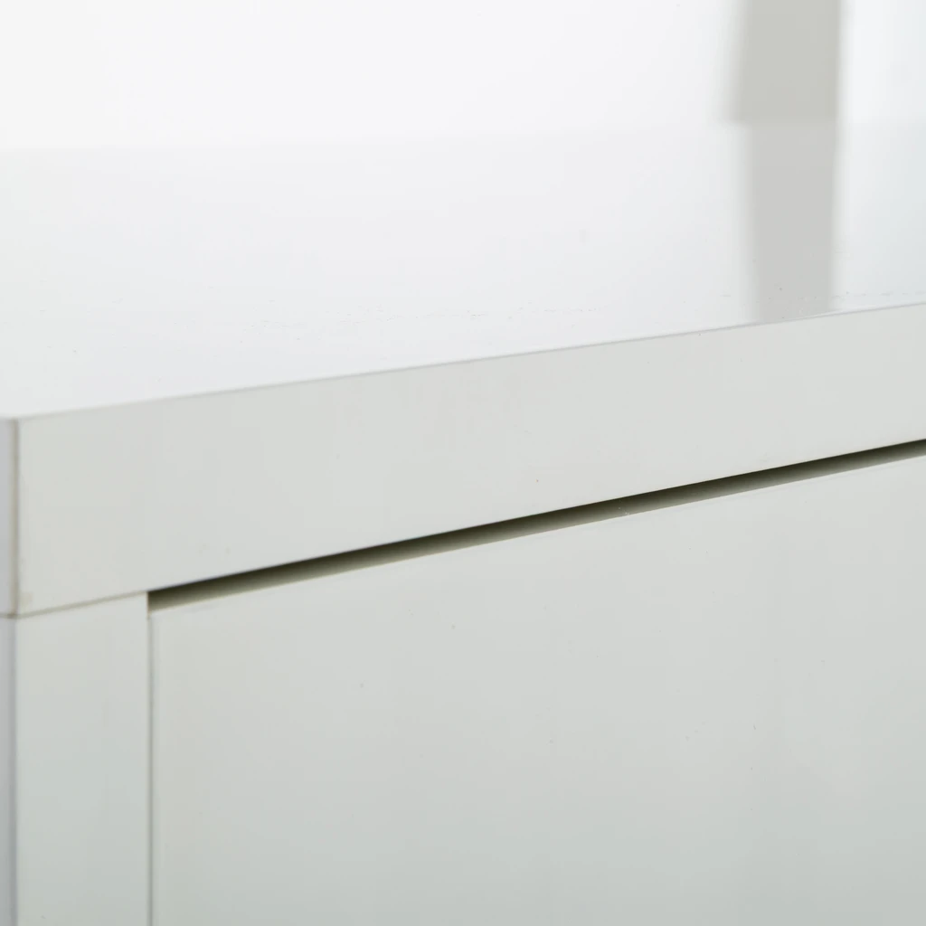 Konzola so zásuvkou ESPRESSO biela lesklá