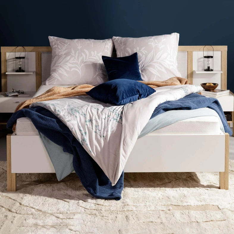 Bavlnená posteľná bielizeň JERSEYLOVE s bielymi listami 160x200 cm