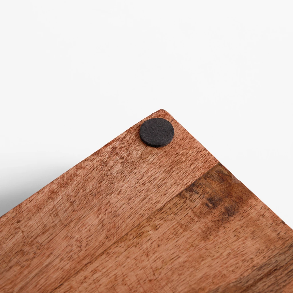 Prostokątna taca z drewna mango, z uchwytami.