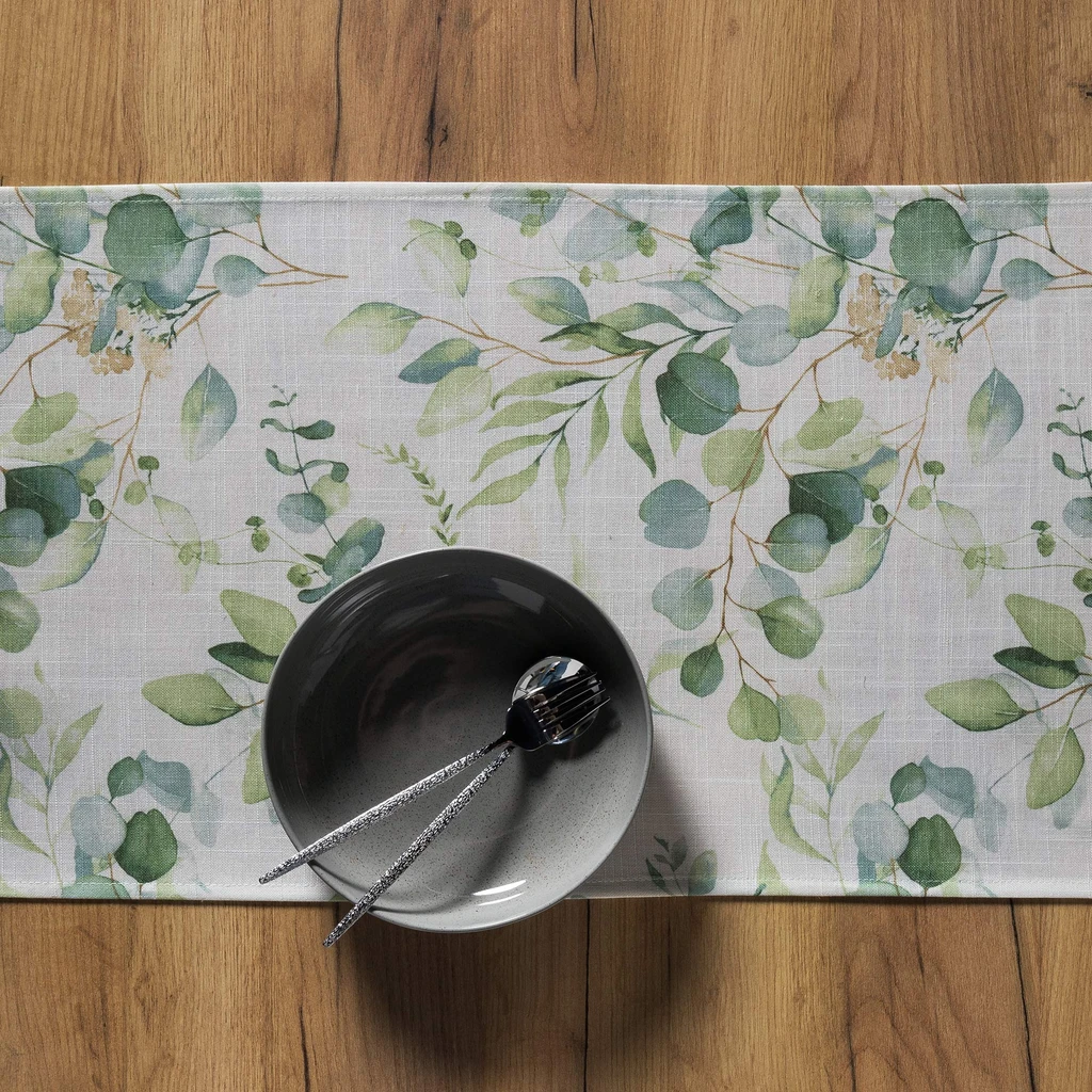 Bieżnik na stół z roślinnym wzorem