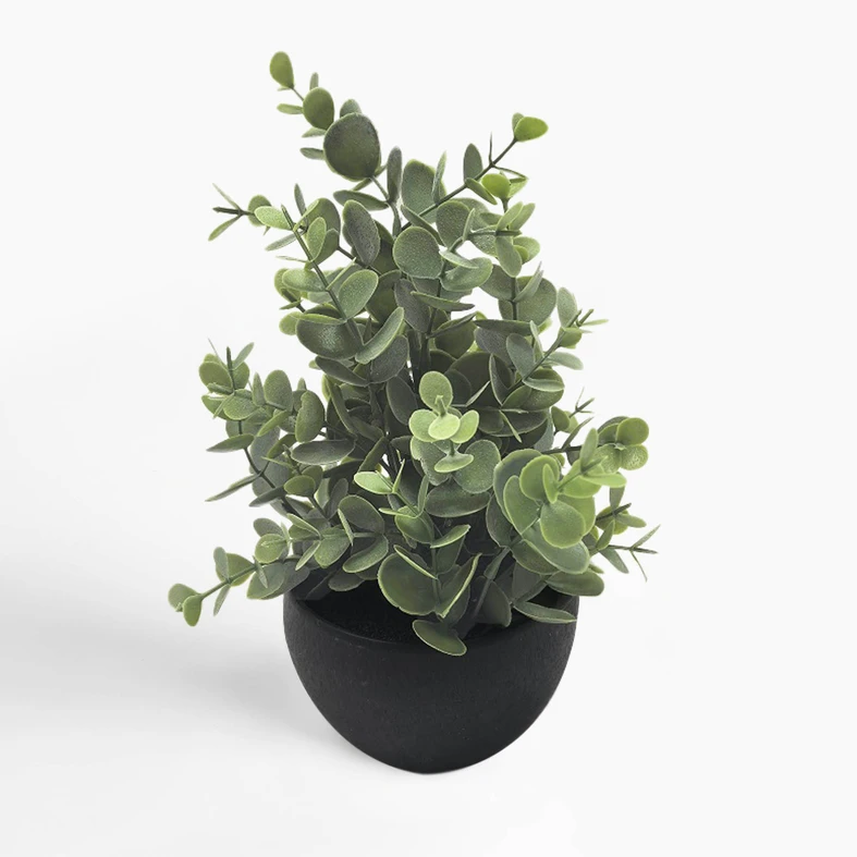 Umelá rastlina v kvetináči v bielej farbe 28 cm