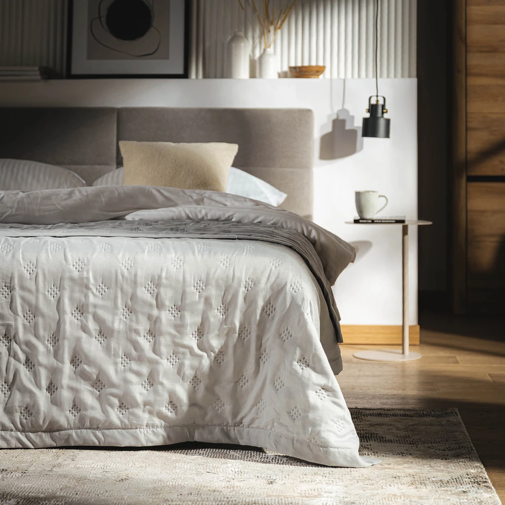 Prehoz na posteľ svetlosivý CLOUD 180x200 cm