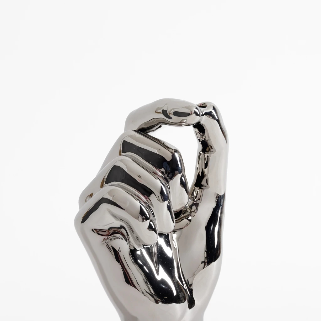 Strieborná váza RUKA 9,5 cm