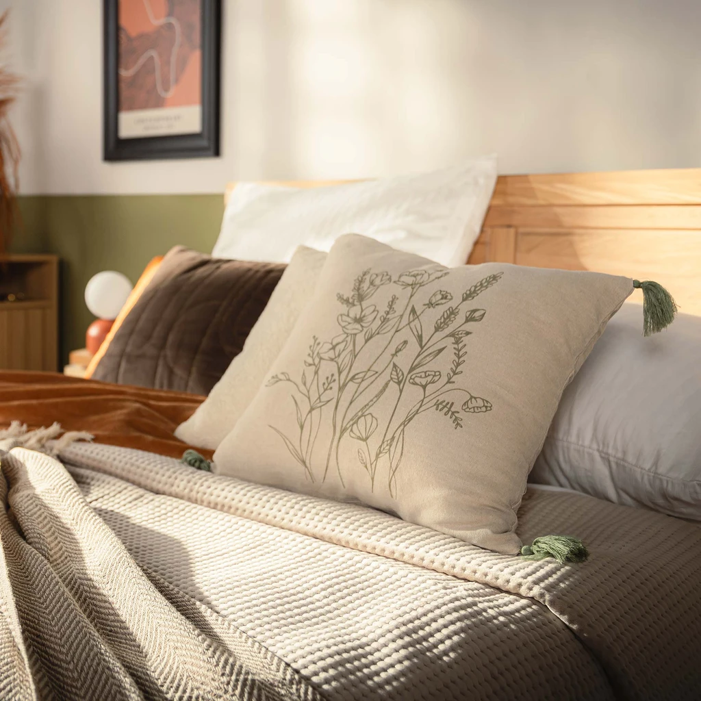 Dekoračná obliečka so strapcami zelená FLORIA 45x45 cm