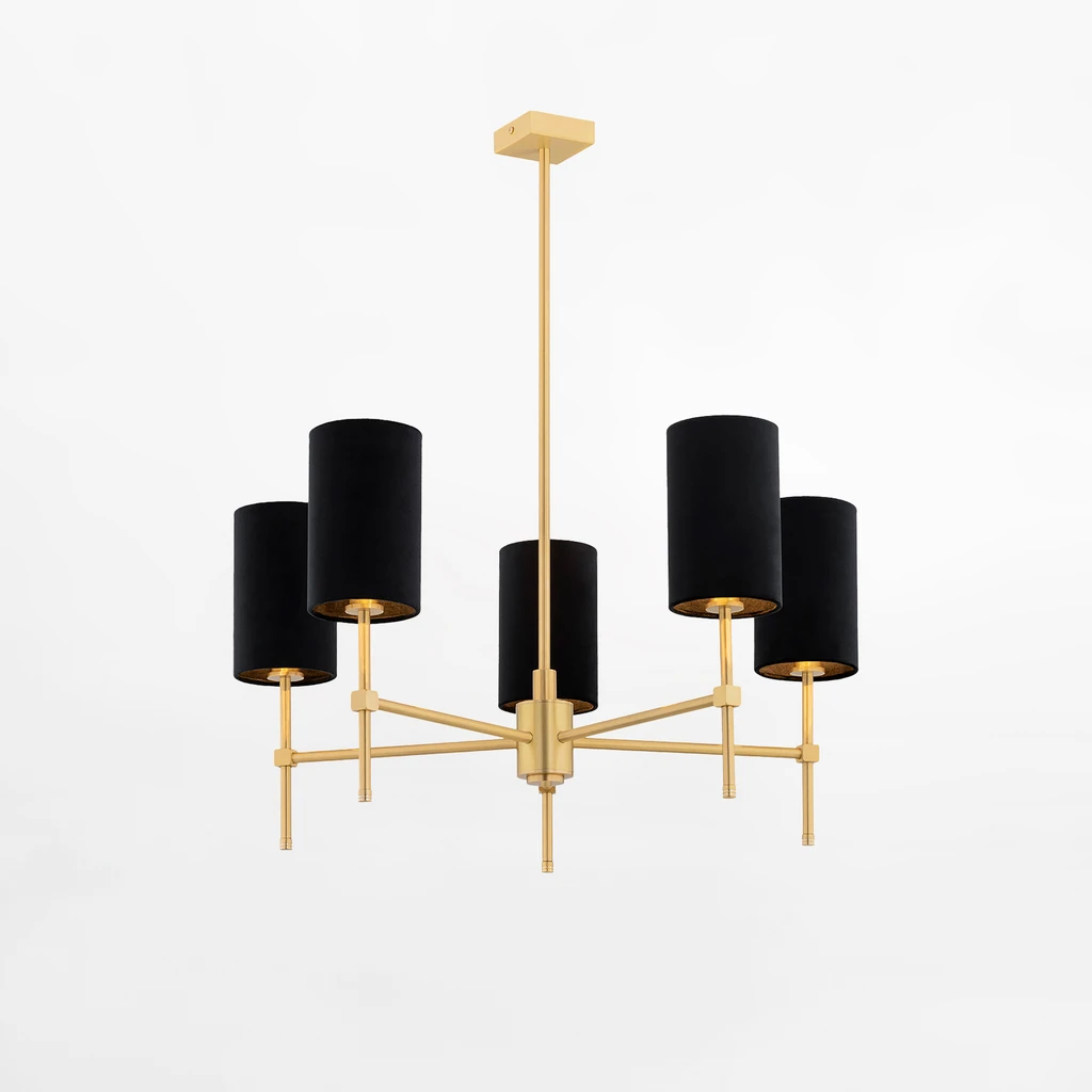 Wymienne źródło światła daje możliwość zamontowania w lampie żarówek i takiej barwie i intensywności światła, przy którym będziesz czuł się najlepiej.