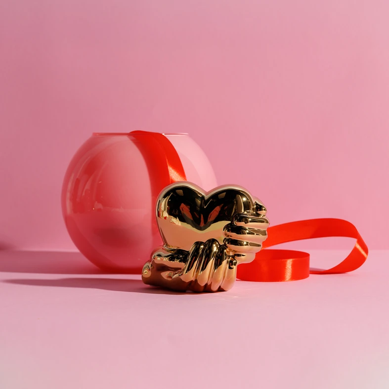 Dekoratívna figúrka SRDCE zlatá