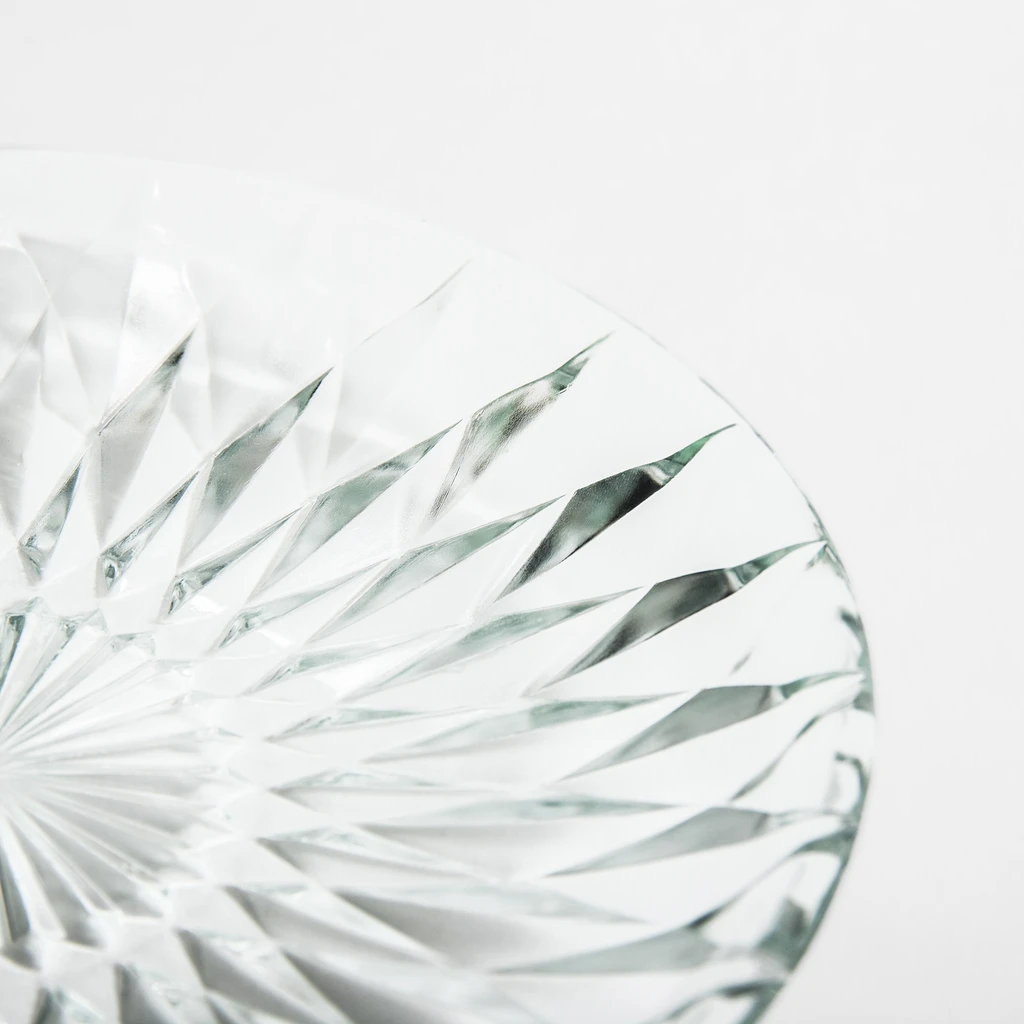 Szklany ozdobny talerz 20 cm