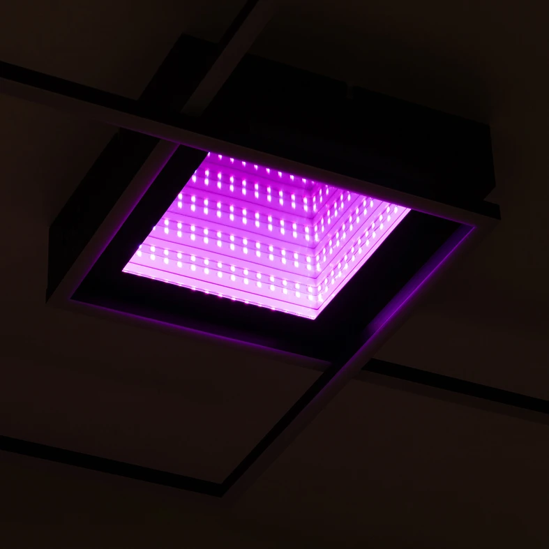 Stropné svietidlo LED RGB čierne LUMI s diaľkovým ovládačom