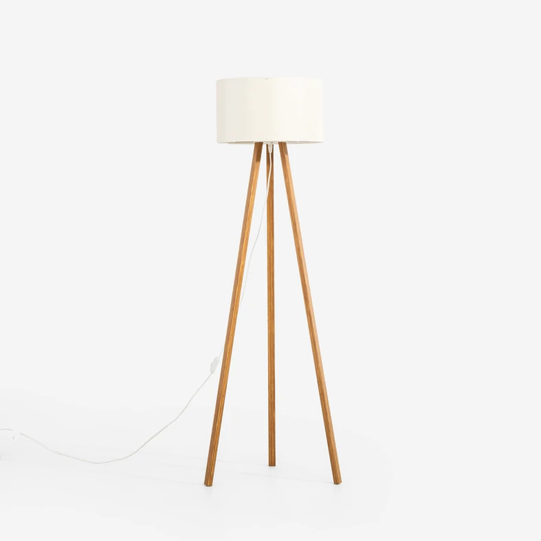 Stojacia lampa PIKO trojnohá bambusová krémová