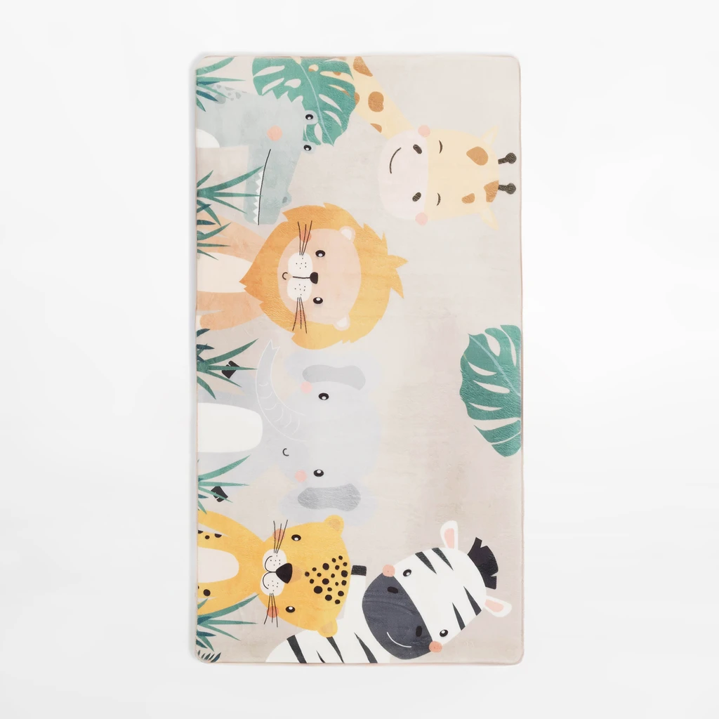 Prostokątny dywan ze zwierzętami