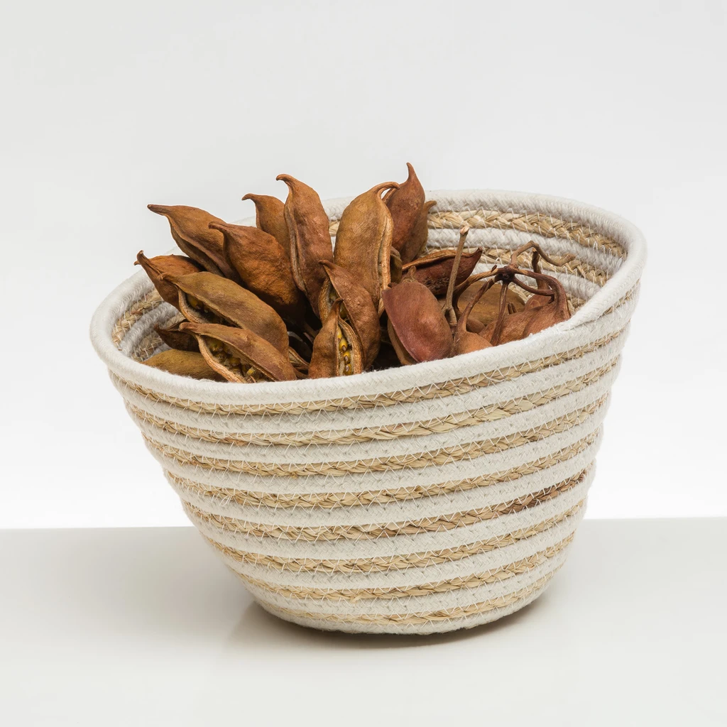 Pletený košík v štýle boho MIX 22x14 cm