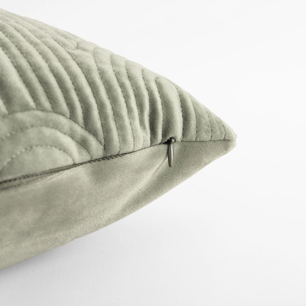 Geometrická velúrová obliečka na vankúš zelená JONES 45x45 cm